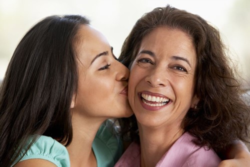 Shutterstock 28466080 Mum And Teen Kissing RESIZE 2025